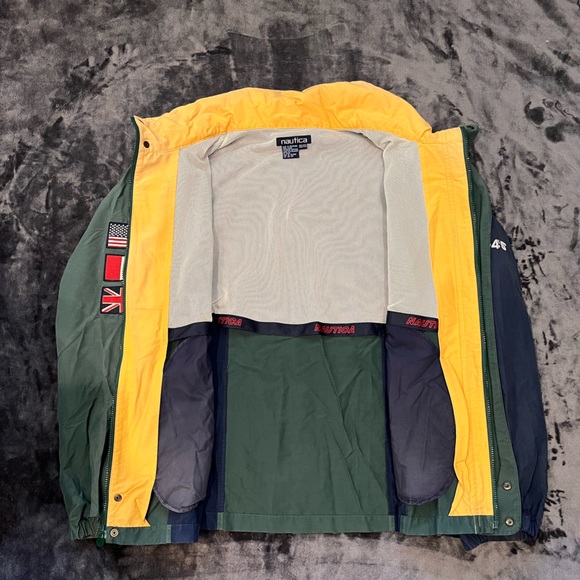 Vintage Nautica Shell Jacket - Picture 4 of 14